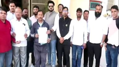 सीकर: राधा किशनपुरा से जयपुर झुंझुनू बायपास पर सड़क चौड़ीकरण का स्थानीय लोगों ने किया विरोध