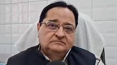 मुरादाबाद: पूर्व सपा सांसद डॉक्टर एसटी हसन ने आई समिट के दौरान यूथ कांग्रेस द्वारा किए गए प्रदर्शन पर दिया बयान