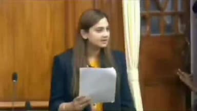 गायघाट: कटरा व मुतलूपुर स्थित मंदिरों के सौंदर्यीकरण की उठी मांग, विधायक कोमल सिंह पर्यटन मंत्री से मिले