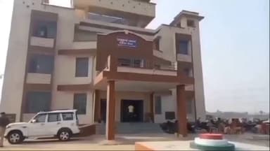 धोरैया: धनकुंड पुलिस ने कियामदीचक गांव से 12 लीटर महुआ शराब के साथ एक तस्कर को गिरफ्तार किया