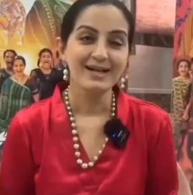 રાજકોટ પૂર્વ: રાજકોટ દક્ષિણ: અભિનેત્રી મોના થીબાના વિવાદાસ્પદ નિવેદન મામલે કોંગ્રેસ કાર્યકર નૈનાબા જાડેજાનો ઉગ્ર વિરોધ