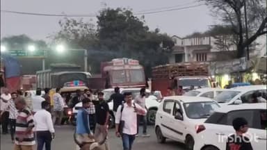 નડિયાદ: નડિયાદની ગણેશ ચોકડી પર ટ્રાફિકનો વિકરાળ જામ: કલાકો સુધી વાહનચાલકો અટવાયા, પોલીસની દોડધામ બાદ સ્થિતિ સામાન્ય.