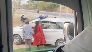 ಗುಂಡ್ಲುಪೇಟೆ: ಹಿರಿಕಾಟಿ ಬಳಿ ಪೊಲೀಸರ ಸಮ್ಮುಖದಲ್ಲೇ ಪ್ರತಿಭಟನಾಕಾರರ ಮೇಲೆ ಹಲ್ಲೆ