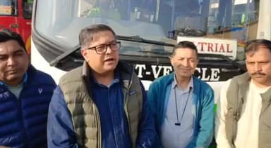 पालमपुर: पालमपुर डिपो में इलेक्ट्रिक बस का ट्रायल शुरू, विधायक आशीष बुटेल ने किया निरीक्षण