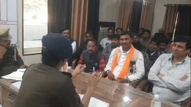 शाहबाद: कोतवाली कैंपस में पीस कमेटी की बैठक संपन्न, त्यौहार आपसी भाईचारे और सद्भाव के साथ मनाने की अपील की गई