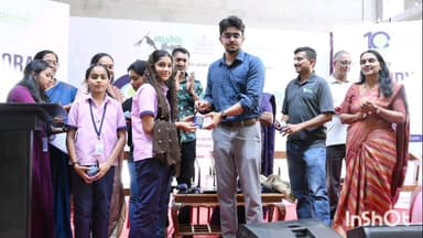 തിരുവനന്തപുരം: ഗ്രീന് ചാമ്പ്സ്:ഇങ്ക് ഷിഫ്റ്റ് പദ്ധതി, പേരൂർക്കട സ്കൂളിലെ വിദ്യാർത്ഥികൾക്ക് ഫൗണ്ടന് പേനകൾ വിതരണം ചെയ്തു