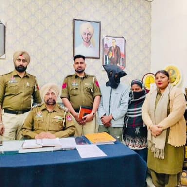 ਨਵਾਂਸ਼ਹਿਰ: ਥਾਣਾ ਸਦਰ ਬੰਗਾ ਪੁਲਸ ਨੇ 30 ਨਸ਼ੀਲੀਆਂ ਗੋਲੀਆਂ ਅਤੇ 10 ਗ੍ਰਾਮ ਹੈਰੋਇਨ ਸਮੇਤ ਮੋਟਰਸਾਈਕਲ ਸਵਾਰ ਔਰਤ ਅਤੇ ਨੌਜਵਾਨ ਕੀਤਾ ਕਾਬੂ