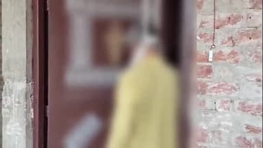 मंझनपुर: पश्चिम शरीरा में हलवाई की संदिग्ध मौत से कस्बा स्तब्ध, घर के सूने आंगन में झूल गई जिंदगी