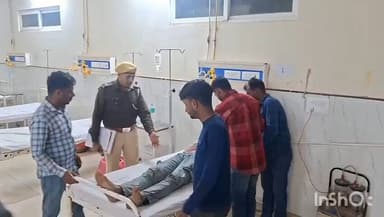 बाड़ी: जमीनी विवाद में युवक पर किया हमला, मारी गई गोली, परीक्षा देकर सरसों की फसल काटने खेतों पर जा रहा था युवक