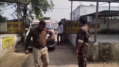 दतिया: फुलरा रोड पर मिले अज्ञात युवक के शव की हुई शिनाख्त, अरोली गांव का था निवासी, गला काटकर की गई हत्या, पोस्टमार्टम हुआ