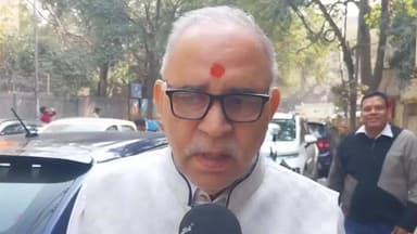 कालकाजी: दिल्ली सरकार के 1 साल पूरे होने पर जनता ने कहा, सरकार अच्छा काम कर रही है