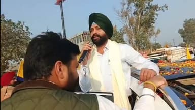 ਅੰਮ੍ਰਿਤਸਰ 2: ਜੰਡਿਆਲਾ ਗੁਰੂ ਇਲਾਕੇ ਤੋਂ ਕੈਬਨਿਟ ਮੰਤਰੀ ਲਾਲਜੀਤ ਸਿੰਘ ਭੁੱਲਰ ਨੇ ਯੂਥ ਦਾ ਪ੍ਰੈਜ਼ੀਡੈਂਟ ਲੋਣ ਤੇ ਪਰਮਿੰਦਰ ਸਿੰਘ ਗੋਲਡੀ ਨੂੰ ਦਿੱਤੀ ਮੁਬਾਰਕਬਾ