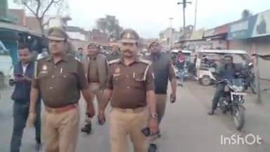 धनघटा: नाथनगर कस्बे में महुली पुलिस ने किया पैदल गश्त