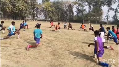 রায়না ১: রায়না ২-এ জাগো বাংলা ফুটবল একাডেমির কোচিং ক্যাম্প শুরু