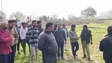 गोला: धुरियापार गांव में धवलेश्वरनाथ मंदिर के उत्तर दिशा में कुआनो नदी से अज्ञात नाबालिग का शव बरामद, जांच जारी