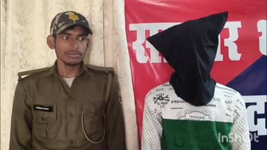 नवादा: नवादा पुलिस ने बाघी गांव से एक साइबर अपराधी को गिरफ्तार किया, एसपी के निर्देश पर लोन धोखाधड़ी के आरोप में हुई कार्रवाई