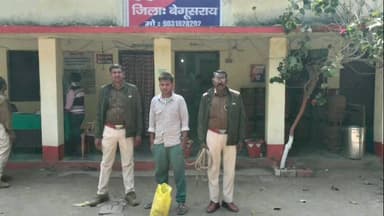 डंडारी: डंडारी पुलिस ने मोहनपुर से 5 लीटर देसी शराब के साथ एक शराब कारोबारी को किया गिरफ्तार