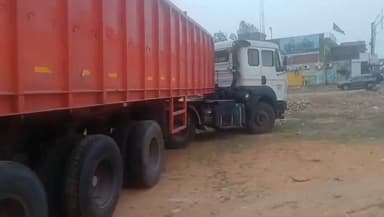 रीठी बायपास: नशे में धुत्त ट्रक चालक पर पुलिस की कार्रवाई, धारा 185 के तहत मामला दर्ज