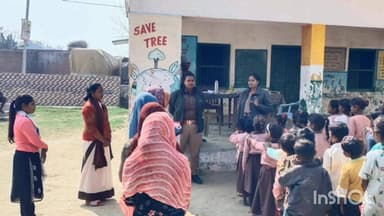 महसी: रामगांव और बौंडी में मिशन शक्ति टीम सक्रिय, महिलाओं को किया जागरूक