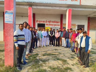 पुरवा: पुरवा में बैठक कर टीईटी की अनिवार्यता समाप्त करवाने के लिए आंदोलित शिक्षकों ने तय की रणनीति