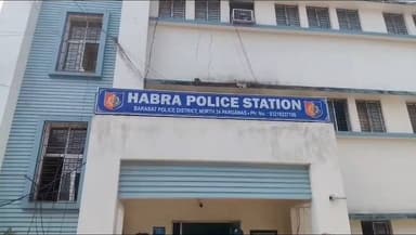 হাবরা ১: চুরির ঘটনায় যুক্ত থাকার অপরাধে অভিযুক্তকে গ্রেফতার করে আদালতে পেশ হাবরা থানার