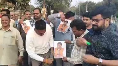 पनागर: मंत्री कैलाश विजयवर्गीय के बयान पर कांग्रेस भड़की, पेंटी नाका पर पवन कनॉजिया के नेतृत्व में फूंका पुतला