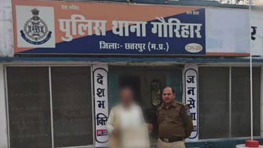 गौरिहार: गौरीहार थाना पुलिस ने शस्त्र लाइसेंसधारियों को किया चेक, दिए आवश्यक निर्देश