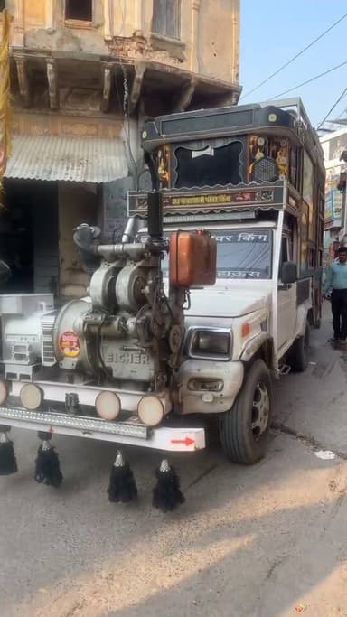 नवलगढ़ : सम्मेलन से पहले महिलाओं की भगवा बाइक रैली
नवलगढ़ में हिन्दू सम्मेलन से पूर्व महिलाओं ने भगवा ध्वज के साथ बाइक ...