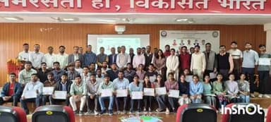 टांडा: टांडा रोड स्थित इंजीनियरिंग कॉलेज में इलेक्ट्रिक वाहनों एवं पर्यावरणीय सततता विषय पर आयोजित कार्यशाला सफलतापूर्वक संपन्न