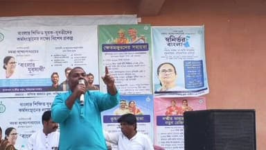 মন্দিরবাজার: মন্দিরবাজার যুবসাথী প্রকল্পের রেজিস্ট্রেশন ক্যাম্প পরিদর্শন করলেন বিধায়ক জয়দেব হালদার।