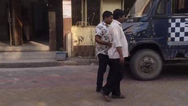 দিনহাটা ১: ২০১৩ সালের চিটফান্ড প্রতারণা মামলায় এক ব্যক্তিকে গ্রেফতার করে দিনহাটা মহকুমা আদালতে পেশ সিবিআইয়ের, জেল হেফাজতের নির্দেশ