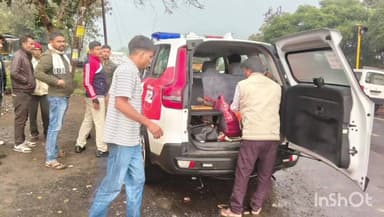 सैलाना: अज्ञात वाहन की टक्कर से बच्चा और युवक घायल, डायल 112 ने अस्पताल में भर्ती कराया
