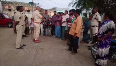 కలికిరి మండలంలో ప్రజలకు, వాహనదారులకు చట్టాలు పై అవగాహన కల్పించిన సీఐ ఎస్ఐ. అనిల్ కుమార్