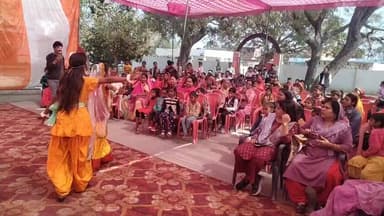 ब्लॉक स्तरीय हमारा आंगन हमारे बच्चे कार्यक्रम हुआ संपन्न
#हरदोई उच्च प्राथमिक विद्यालय विकासखंड हरियावां के प्रा...