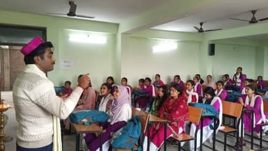 आर एल महतो कॉलेज में रोजगार योग्यता कौशल प्रशिक्षण विषय पर वर्कशाप का आयोजन
#दलसिंहसराय। स्थानीय आर एल महतो इंस्टीट्यूट...