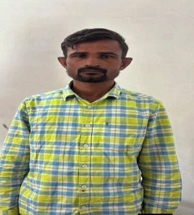 बाड़मेर: पुलिस थाना सदर ने ऑपरेशन खुलासा के तहत शिवकर रोड बाईपास के पास घर से हुई चोरी का खुलासा करते हुए आरोपी को किया गिरफ्तार