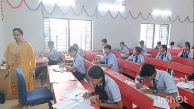 बालोद: बालोद में 'परीक्षा उत्सव' का शुभारंभ, 12वीं की बोर्ड परीक्षा में 6552 परीक्षार्थी हुए शामिल