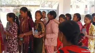 मधुपुर: मधुपुर में शांतिपूर्ण माहौल में इंटरमीडिएट की परीक्षा हुई संपन्न