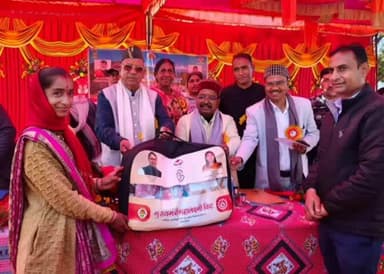 डीडीहाट: विकासखंड गंगोलीहाट के न्याय पंचायत चहज में जन-जन की सरकार जन-जन के द्वारा कार्यक्रम के तहत शिविर का आयोजन किया गया