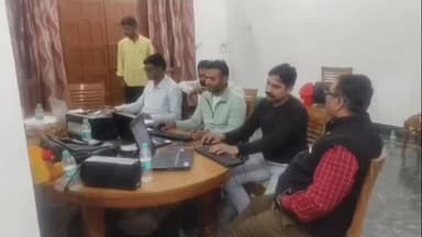 सिरमौर: रीवा: रिश्वत लेते चचाई चौकी प्रभारी का चालक रंगे हाथ गिरफ्तार, लोकायुक्त की बड़ी कार्रवाई