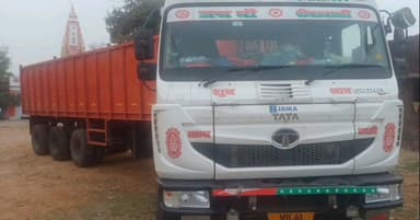 रीठी: रीठी बायपास पर नशे में ट्रक चालक गिरफ्तार, धारा 185 के तहत मामला दर्ज