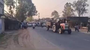 डोमचांच: डोमचांच में भाजपा समर्थित उम्मीदवार उमेश वर्मा की पदयात्रा, समर्थन में लगे नारे