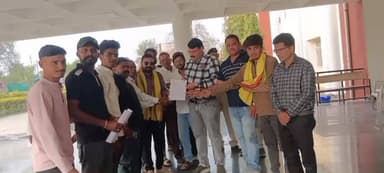 अलीराजपुर: आदिवासी समाज जिला कोर कमेटी ने भोंगरया हाट की गलत जानकारी प्रकाशित न करने हेतु तहसीलदार को दिया ज्ञापन