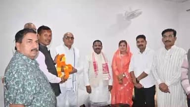 रामपुर नैकिन: सीधी जिले के सर्किट हाउस में रेड क्रॉस के सदस्यों के साथ बैठक आयोजित की गई