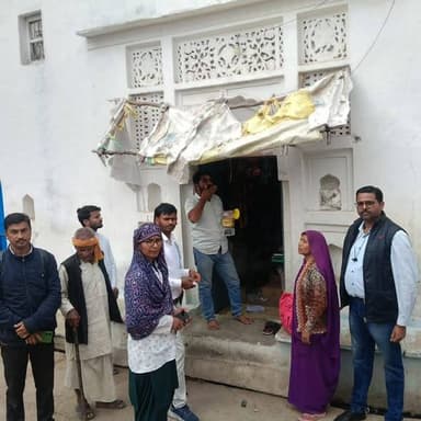 "फाइलेरिया से मुक्ति पाना है, दवा खाना है, स्वच्छता अपनाना है"
'राष्ट्रीय फाईलेरिया उन्मूलन कार्यक्रम' अंतर्गत घर-घर फा...