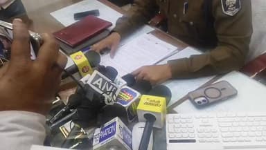 सहरसा पुलिस ने, ₹25 हजार का इनामी अपराधी को किया गिरफ्तार।
#Saharsapolice #BiharPolice #kosisamachar