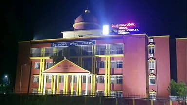 ଦେବଗଡ: ତିମୂର ଗ୍ରାମରେ ଖୁଡିକୁ ଟାଙ୍ଗୀରେ ହାଣି ହତ୍ୟା ଘଟଣା, ହତ୍ୟାକାରୀ ପୁତୁରାକୁ ଆଜୀବନ କାରାଦଣ୍ଡ, ପୁତୁରା ବୋହୂ ନିର୍ଦ୍ଦୋଶରେ ଖଲାସ