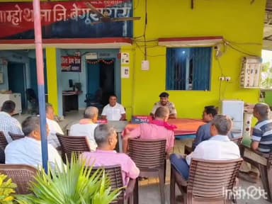 शाम्हो अकहा कुरहा: शाम्भो प्रखंड कार्यालय में बीडीओ विनय मोहन झा ने नल-जल योजना मामले की जनसुनवाई की