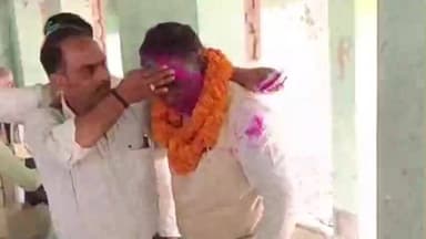 तरारी: अगिआंव जदयू में फिर गूंजा भरोसा: धर्मेंद्र यादव तीसरी बार प्रखंड अध्यक्ष निर्वाचित, तरारी के जदयू नेताओं ने दी बधाई