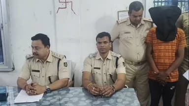 ସୋର: ଜାମୁଝାଡି ହୋଟେଲ ମାଲିକଙ୍କୁ ହତ୍ୟା ଘଟଣା ରେ ହତ୍ୟାକାରୀ ଗିରଫ ନେଇ ସିମୁଳିଆ ଥାନାରେ ସୂଚନା ଦେଲେ SDPO